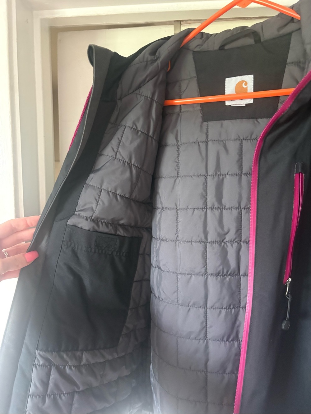 Carhartt Insultated Jacket with Pink Zippers - Picture 3 of 3